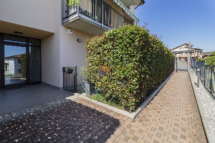 Foto Appartamento in via Cesare Battisti 46, Carnago Rovate di 142 m²