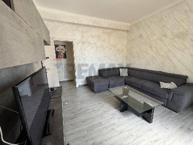 Foto Appartamento a Catania Barriera - Leucatia di 95 m² con 5 locali