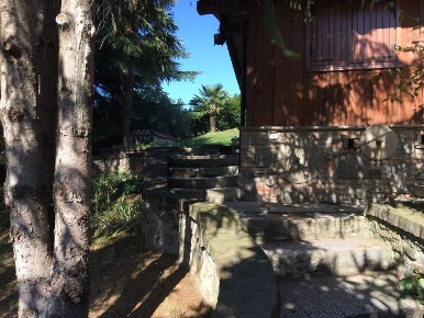 Foto Case semi ndipendenti in Strada di Fenestrelle 117, Torino di 129 m²