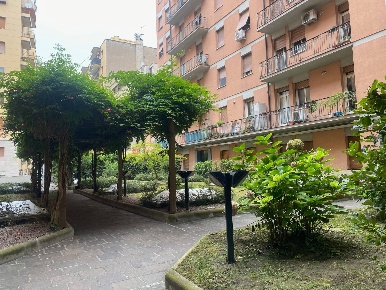 Foto Appartamento in Via Milazzo, Bologna Marconi di 43 m² con 2 locali