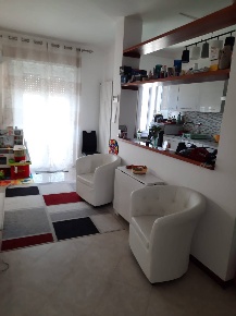 Foto Appartamento a Novara di 90 m² con 3 locali in affitto