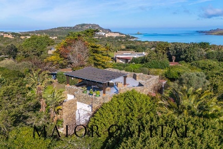 Foto Villa unifamiliare in Via Campu Beddu, Stintino Centro di 260 m²