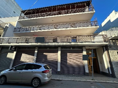 Foto Locale commerciale in Via Cianciaruso 42, Noicattaro Centro di 179 m²