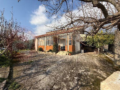 Foto Casa indipendente in Via Petrone 142, Piedimonte San Germano di 130 m²