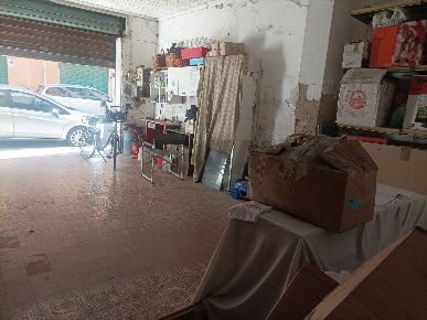 Foto Locale commerciale a Piombino Centro di 44 m² con 2 locali in vendita