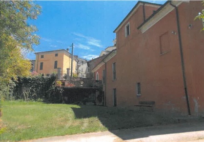 Foto Appartamento a Volpeglino di 414 m² con 10 locali in vendita