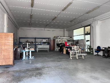 Foto Capannone industriale a Pontedera Villaggi, Bellaria di 190 m²