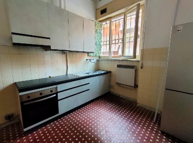 Foto Appartamento a Carrara Avenza di 60 m² con 3 locali in vendita