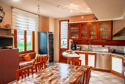 Foto Appartamento a San Miniato San Miniato Basso di 130 m² con 7 locali