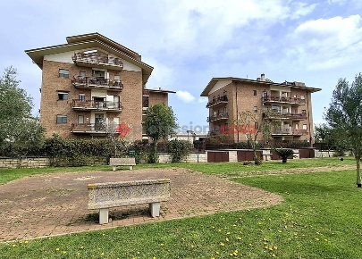 Foto Appartamento in Via Toscanini 93, Aprilia Semicentro di 85 m²