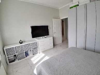 Foto Appartamento in Via Cesare Sardi, Lucca Sant'Anna di 80 m² in vendita