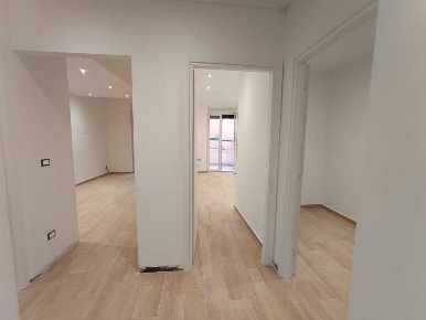 Foto Appartamento in Via Alessandro Volta, Sanremo Teatro Ariston di 60 m²
