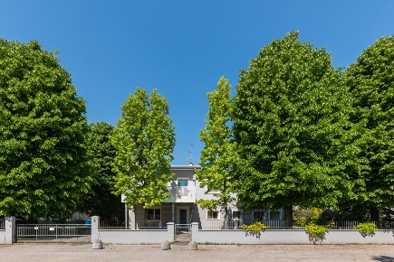 Foto Capannone industriale in Via Benedetto Zallone 24, Pieve di Cento