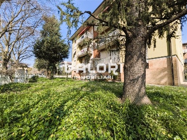 Foto Appartamento in Via Fornarina, Faenza di 140 m² con 4 locali