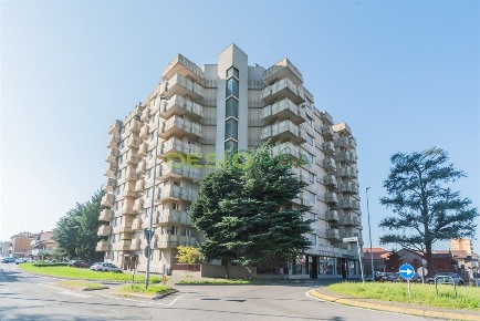 Foto Appartamento in Via XXV Aprile, Desio di 95 m² con 3 locali in vendita