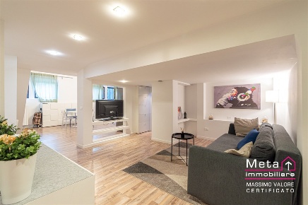 Foto Loft in Via Moro, San Donato Milanese Centro di 70 m² con 2 locali