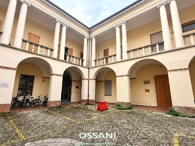 Foto Appartamento in CORSO GARIBALDI, Faenza di 80 m² con 4 locali