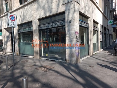 Foto Negozio in Viale Gabriele D'Annunzio, Milano Corso Genova di 70 m²