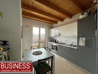 Foto Appartamento in Piazza Santa Maria alla Fontana, Milano Zara di 80 m²