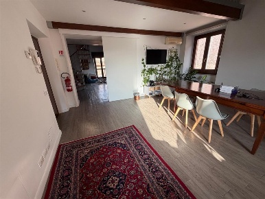 Foto Attico in Via del Colosseo, Roma Colosseo - Fori Imperiali di 139 m²