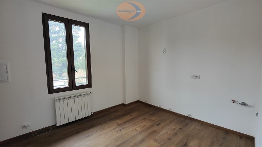 Foto Appartamento in Via Luigi Bocconi, Monticello Brianza di 55 m²