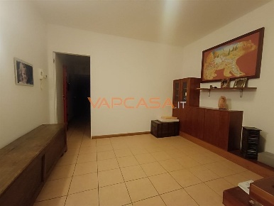 Foto Villa a schiera in via zerrate, Calcinate di 163 m² con 6 locali