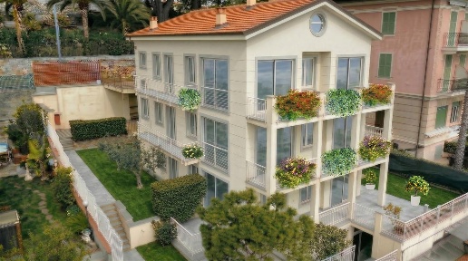 Foto Appartamento in Corso regina Margherita, Ospedaletti di 105 m²