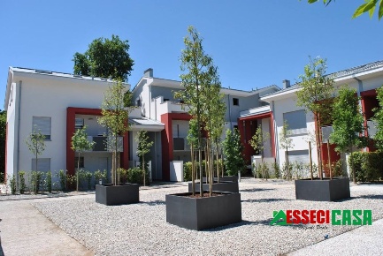 Foto Appartamento in Via Dante, Casirate d'Adda Centro di 150 m² in vendita