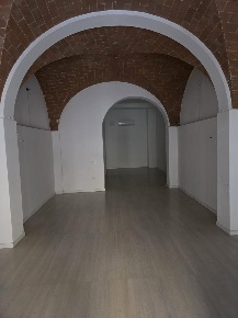 Foto Locale commerciale a Pontedera Centro di 65 m² con 1 locali in affitto