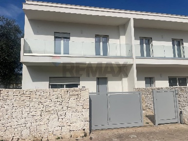 Foto Villa a schiera in Strada Detta delle Monache vicino Parco Adria 12,