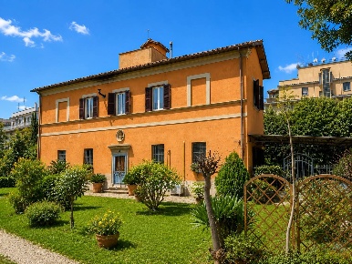 Foto Casa indipendente in Via villani, Roma Appio Latino di 174 m²