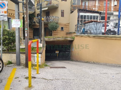 Foto Posti auto in sirignano, Sirignano di 31 m² con 1 locali in vendita