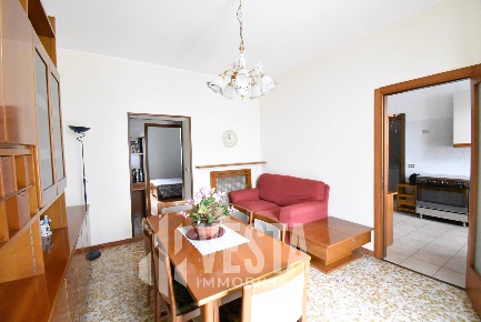 Foto Appartamento in Via Sant'Alessandro 46, Monza di 110 m² con 3 locali