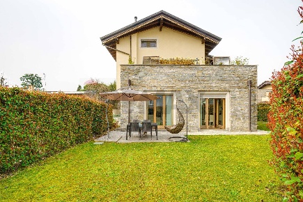Foto Villa unifamiliare in via arconate 79, Busto Garolfo Centro di 199 m²