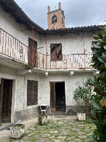 Foto Casa indipendente in Via Garibaldi angolo Vicolo dei Fiori, Centro