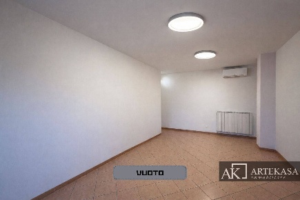 Foto Appartamento in Via Conti di Biandrate 1, Novara Santa Rita di 87 m²