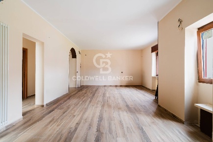Foto Appartamento in Via Conte Girolamo Giusso 6, Bari Mungivacca di 70 m²