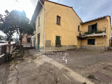 Foto Appartamento in via Dante Alighieri 130, Fucecchio Centro di 110 m²
