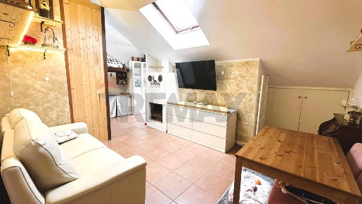 Foto Appartamento in Don Sturzo 8, Cavenago di Brianza di 61 m² in vendita