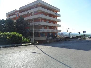 Foto Ufficio in via carlo pisacane 32, Caltanissetta Centro di 119 m²