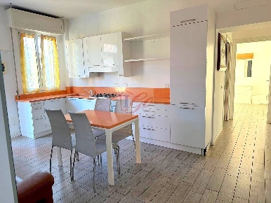Foto Appartamento in via besana, Cavenago di Brianza di 113 m² con 3 locali