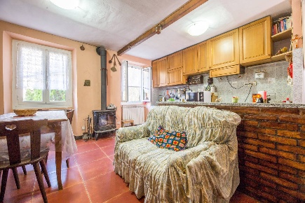 Foto Casa indipendente in Località Fascia di Carlo 16 Torriglia 16,