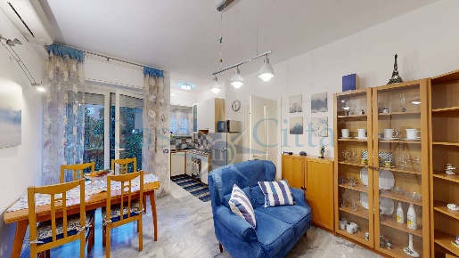 Foto Appartamento in Via Piero Martinetti, Milano Piazzale Siena di 75 m²