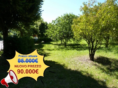 Foto Terreno residenziale in Via Martinelli, Bisuschio Centro di 1250 m²