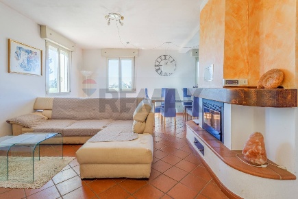 Foto Appartamento in Via Ghiarda 20, Reggio nell'Emilia Rivalta - San Rigo