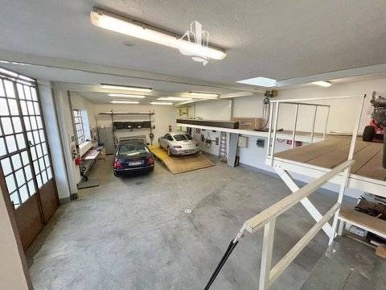 Foto Magazzino in Via Tommaso Salvini, Bologna San Donato di 75 m²