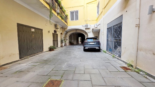 Foto Magazzino in Via San Giovanni 54, Caserta Corso Trieste di 150 m²