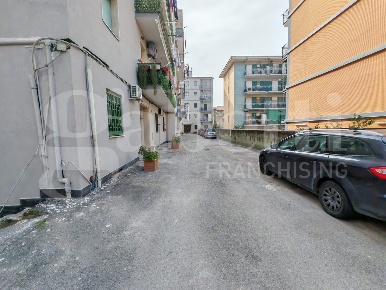 Foto Box in Corso UMBERTO 71, San Giorgio a Cremano di 75 m² con 1 locali