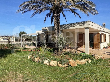 Foto Casa indipendente in Via Murruzzulu Tronco A 21, Sassari di 130 m²