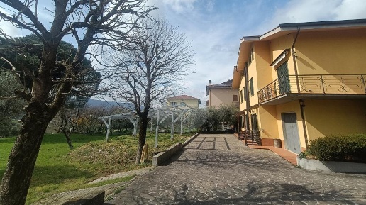 Foto Appartamento in Via Bel riposo, Quarrata di 105 m² con 4 locali